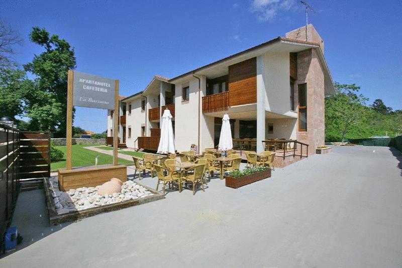 Apartamentos La Barzana Barro  Exterior photo